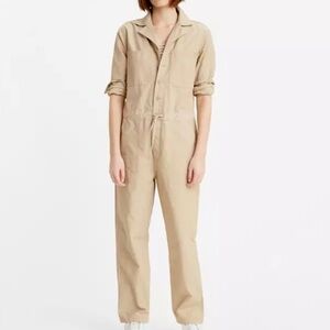 NWOT Levi's Women’s Utility Jumpsuit in Nomad Khaki - 2198600010M - Medium